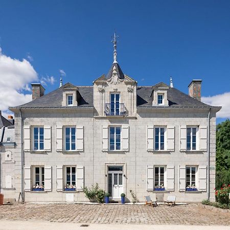 Casa Mila - Maison d'Hôtes raffinée vue sur Loire Saint-Mathurin  Extérieur photo