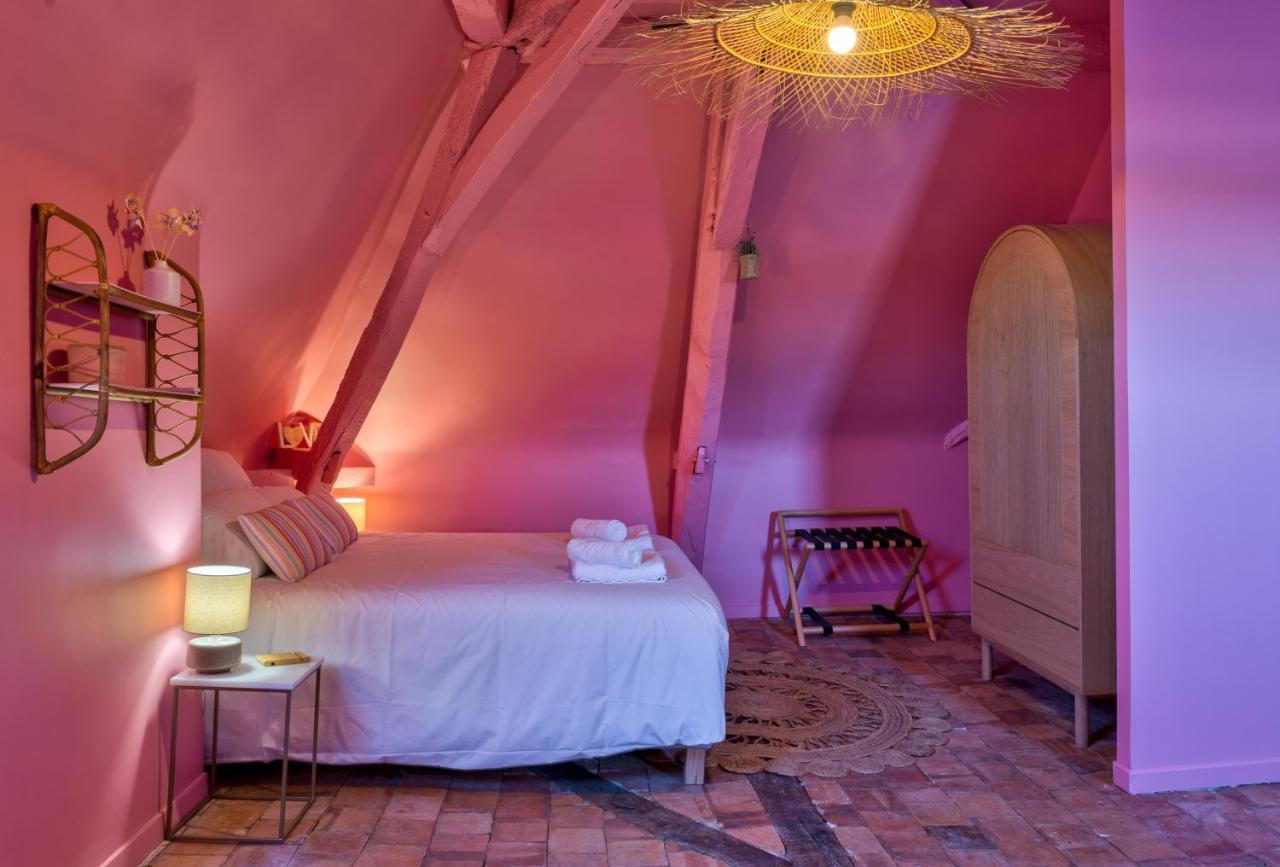 Casa Mila - Maison d'Hôtes raffinée vue sur Loire Saint-Mathurin  Extérieur photo